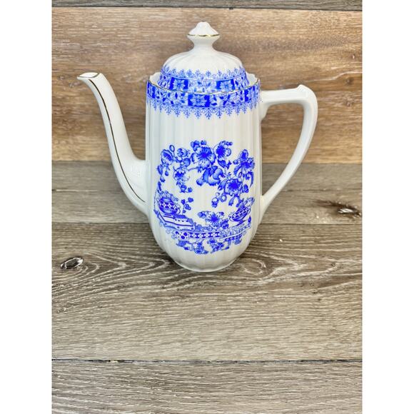 Bavaria Schirnding China Blau 9.5” Teapot Blue and White Gold Trim Germany